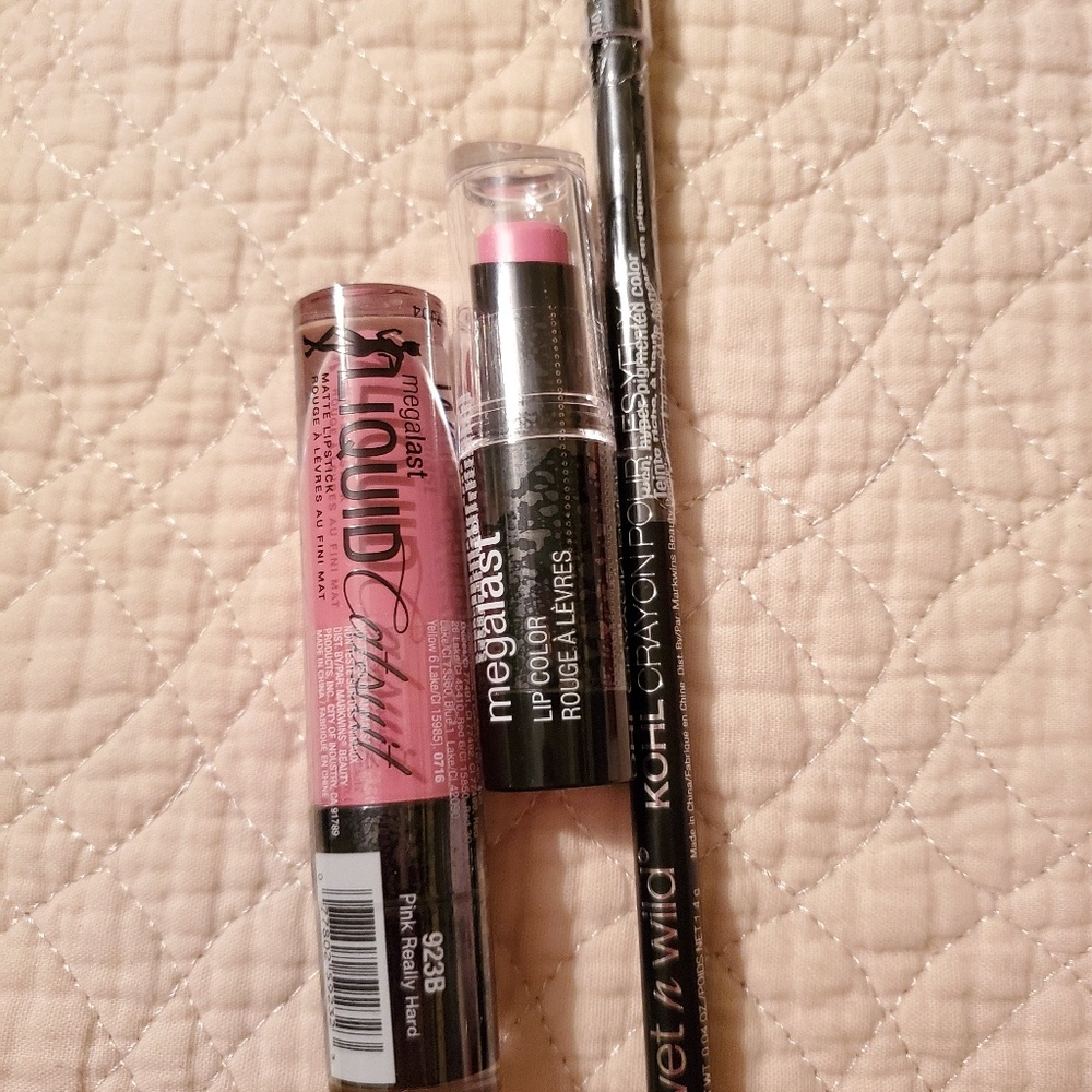 Wet and wild lip stick gloss lip liner bundle